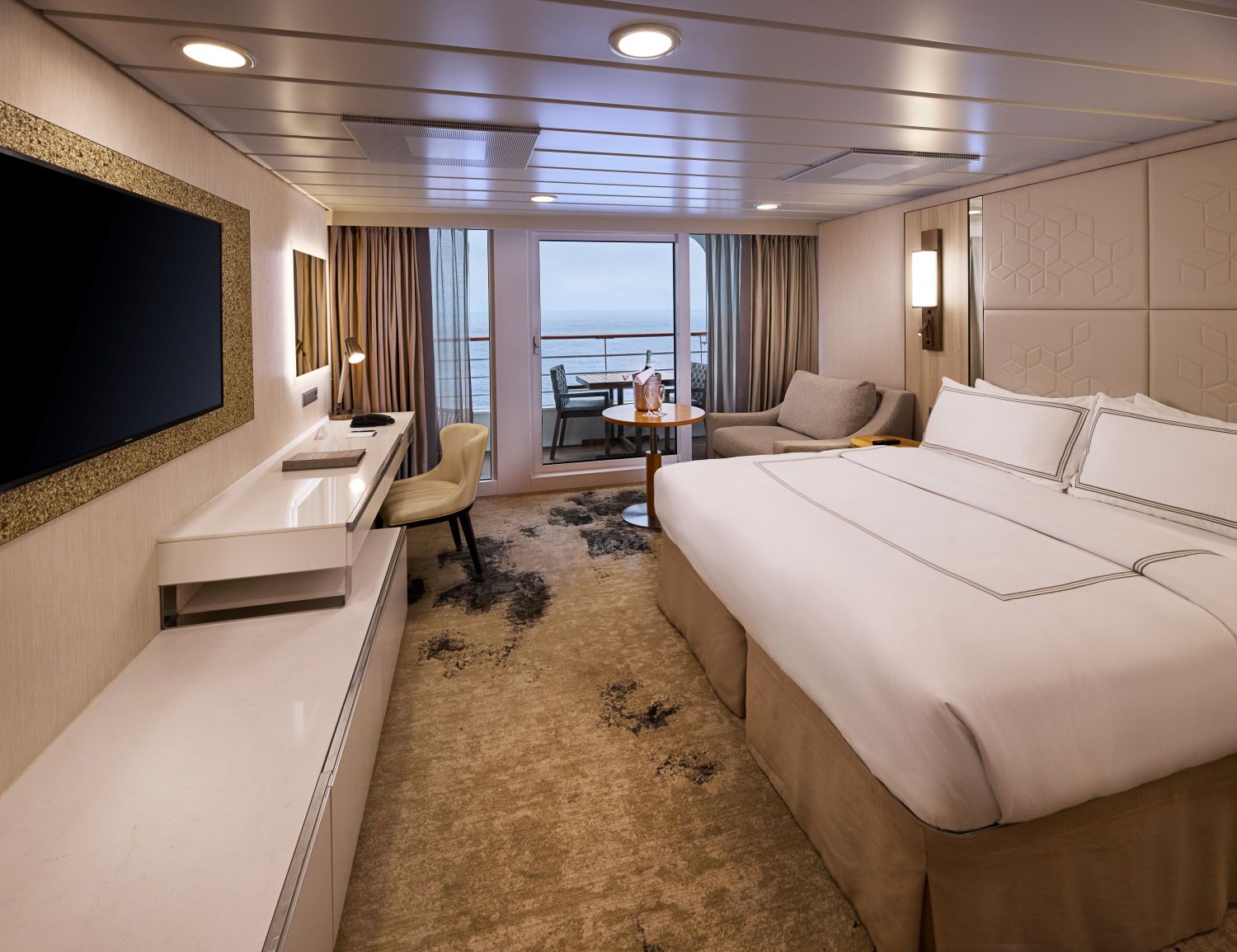 Сьют "Continent Suite"